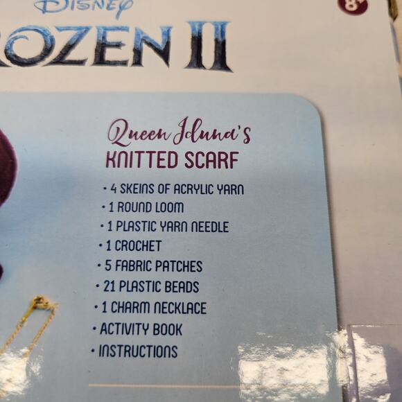 Make it Real Disney Frozen II Make Your Own Shawl With Necklace Craft Kit - Picture 9 of 10